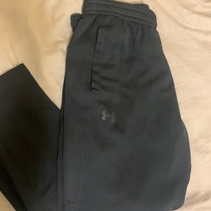 Under Armor Black Thermal sweatpants Size L New without tags